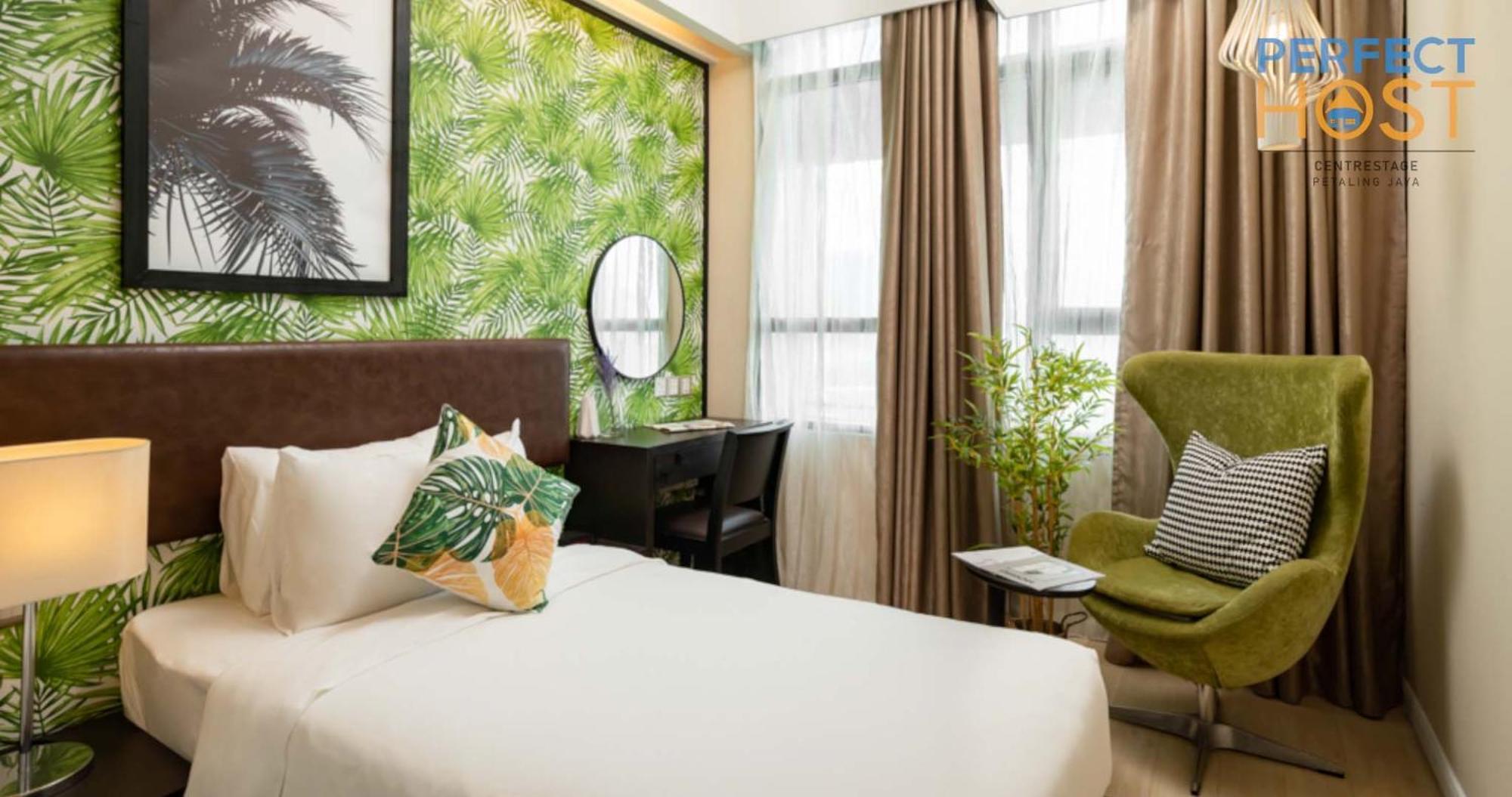 Centrestage Petaling Jaya By Perfect Host Exterior foto Deluxe Room