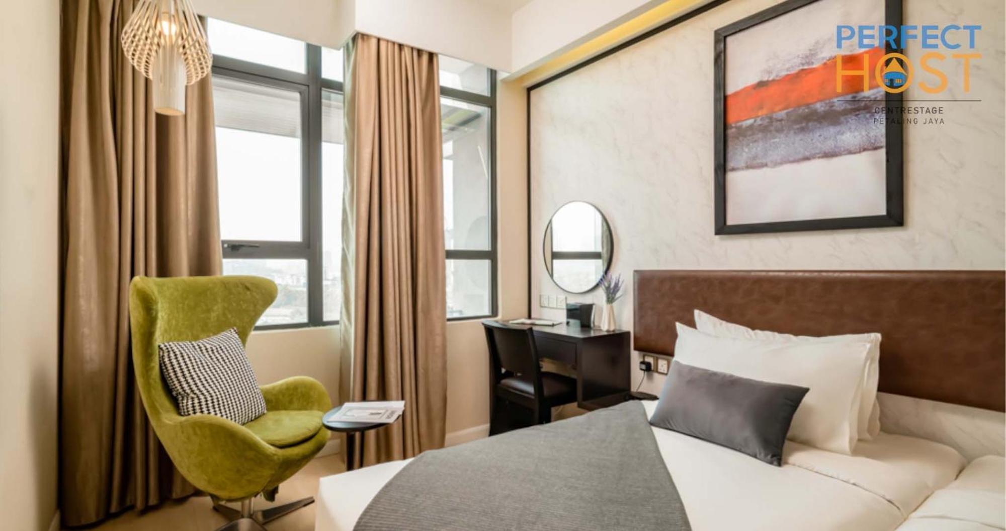Centrestage Petaling Jaya By Perfect Host Exterior foto A bedroom at the hotel