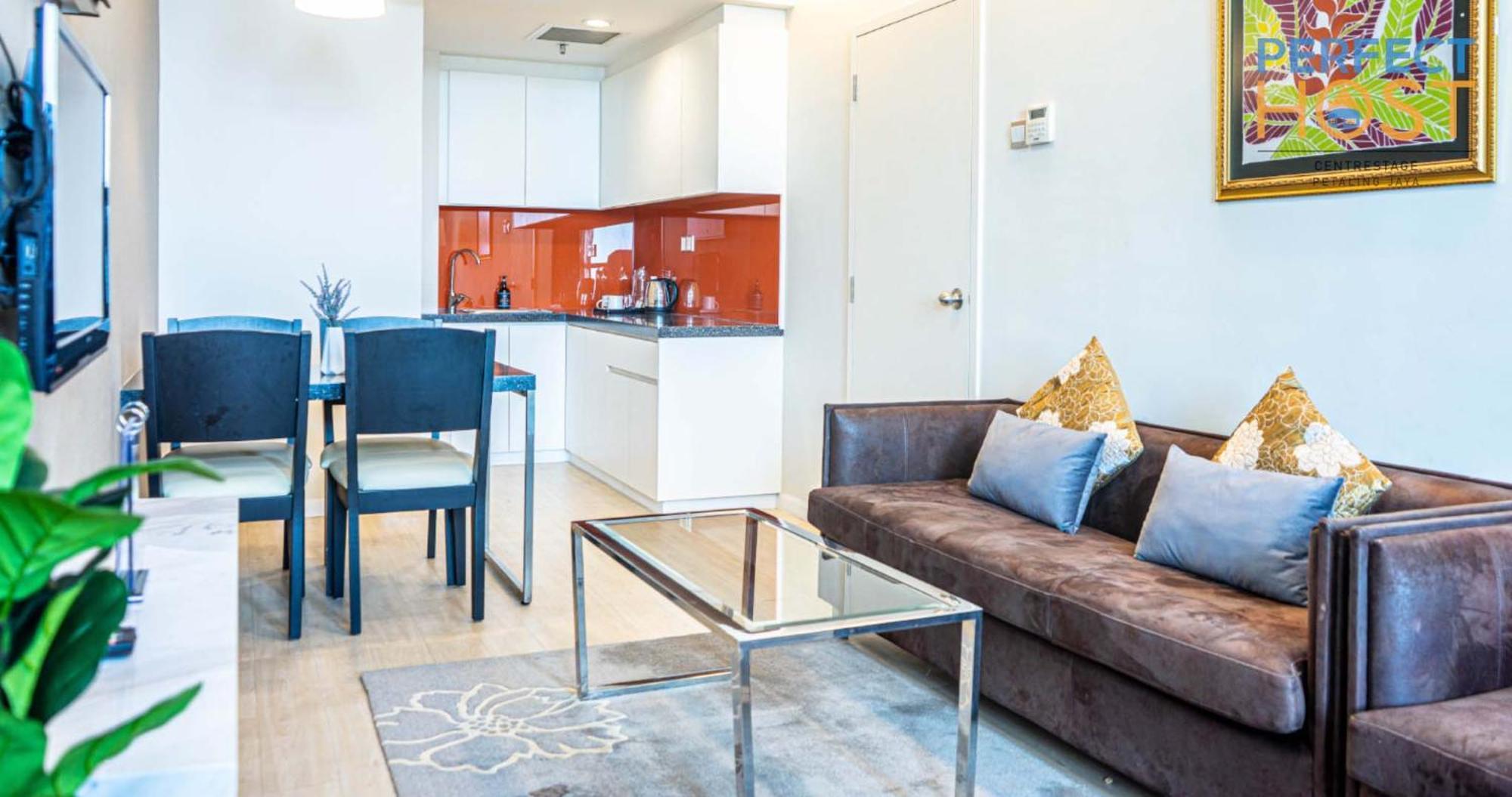 Centrestage Petaling Jaya By Perfect Host Exterior foto A typical apartment at The Residence