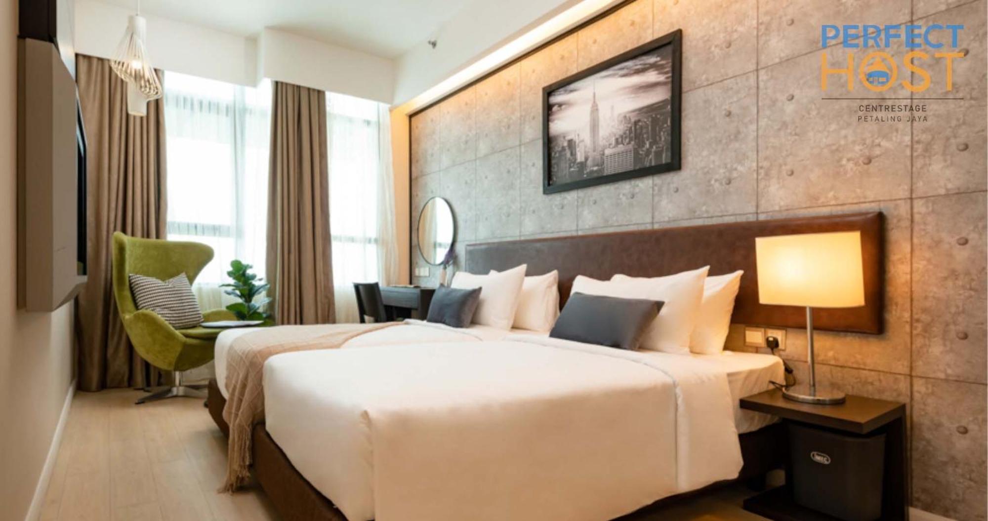 Centrestage Petaling Jaya By Perfect Host Exterior foto Deluxe Room