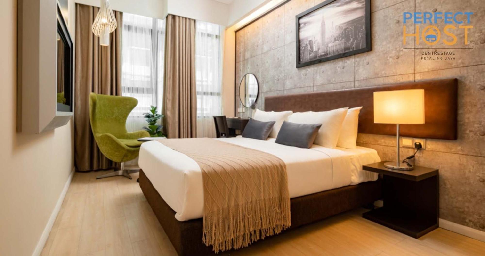 Centrestage Petaling Jaya By Perfect Host Exterior foto Deluxe Room